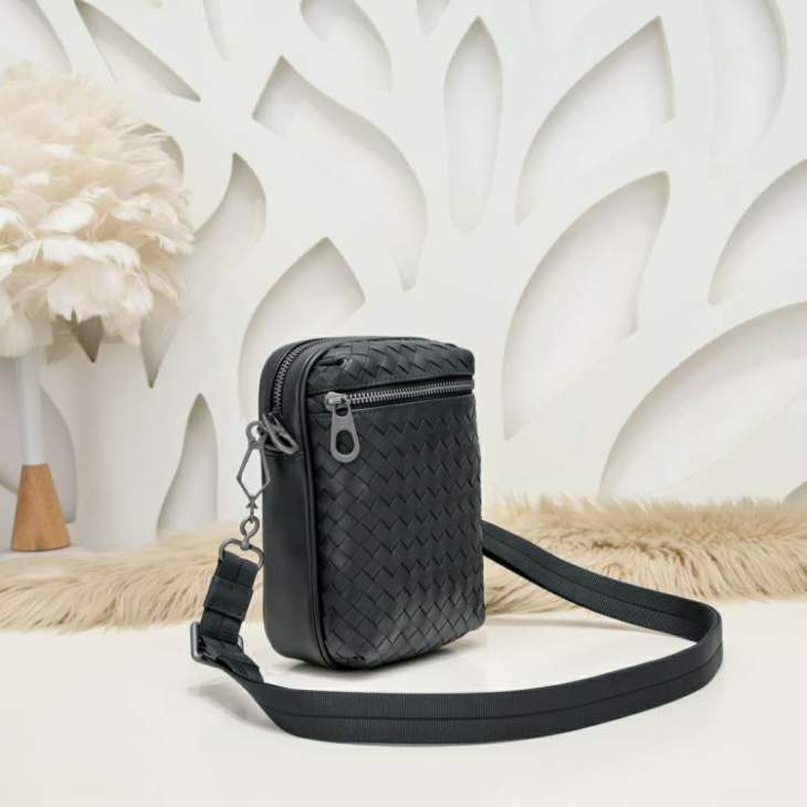 Picture of Bottega Veneta Mens Bags _SKUfw233560885fw